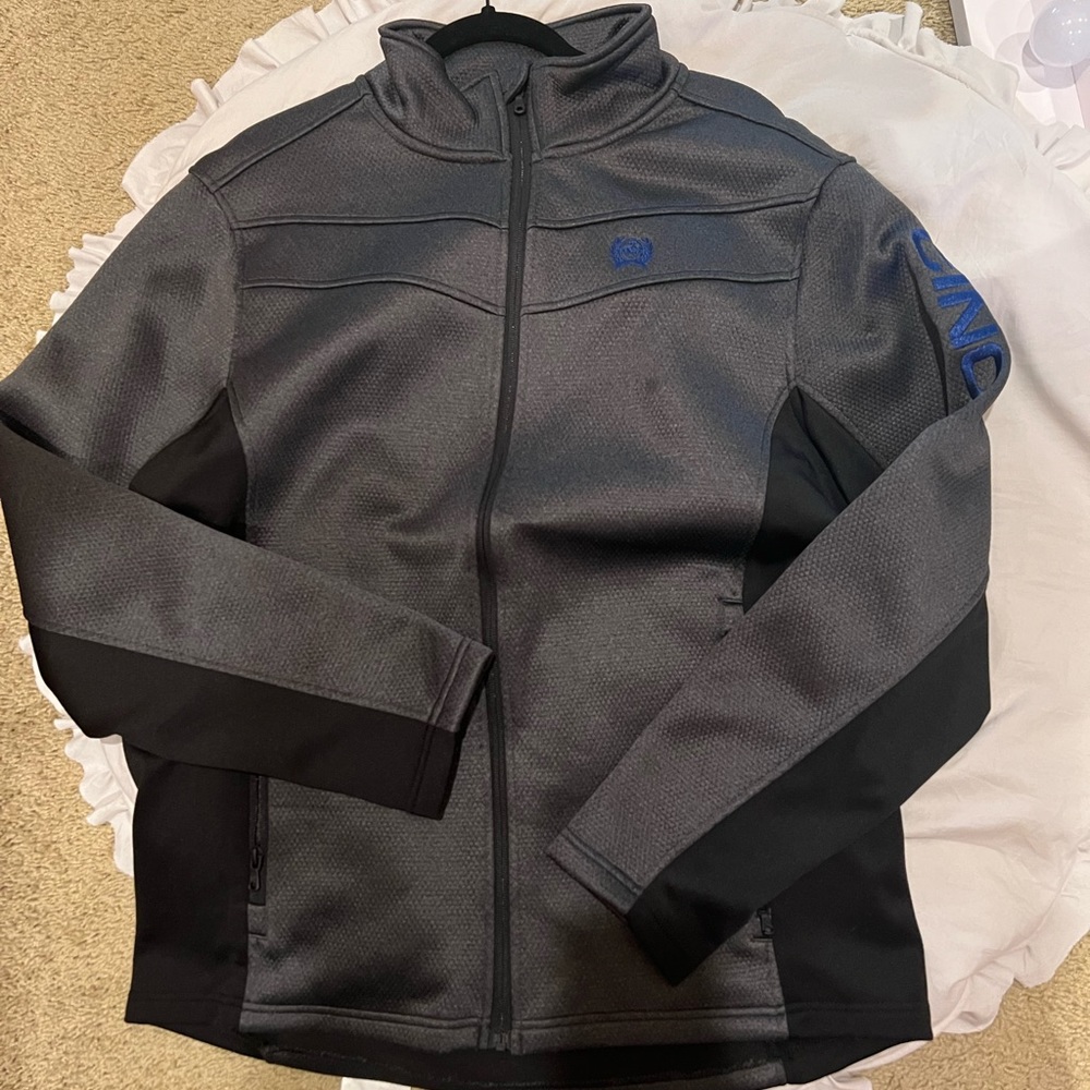 - cinch jacket